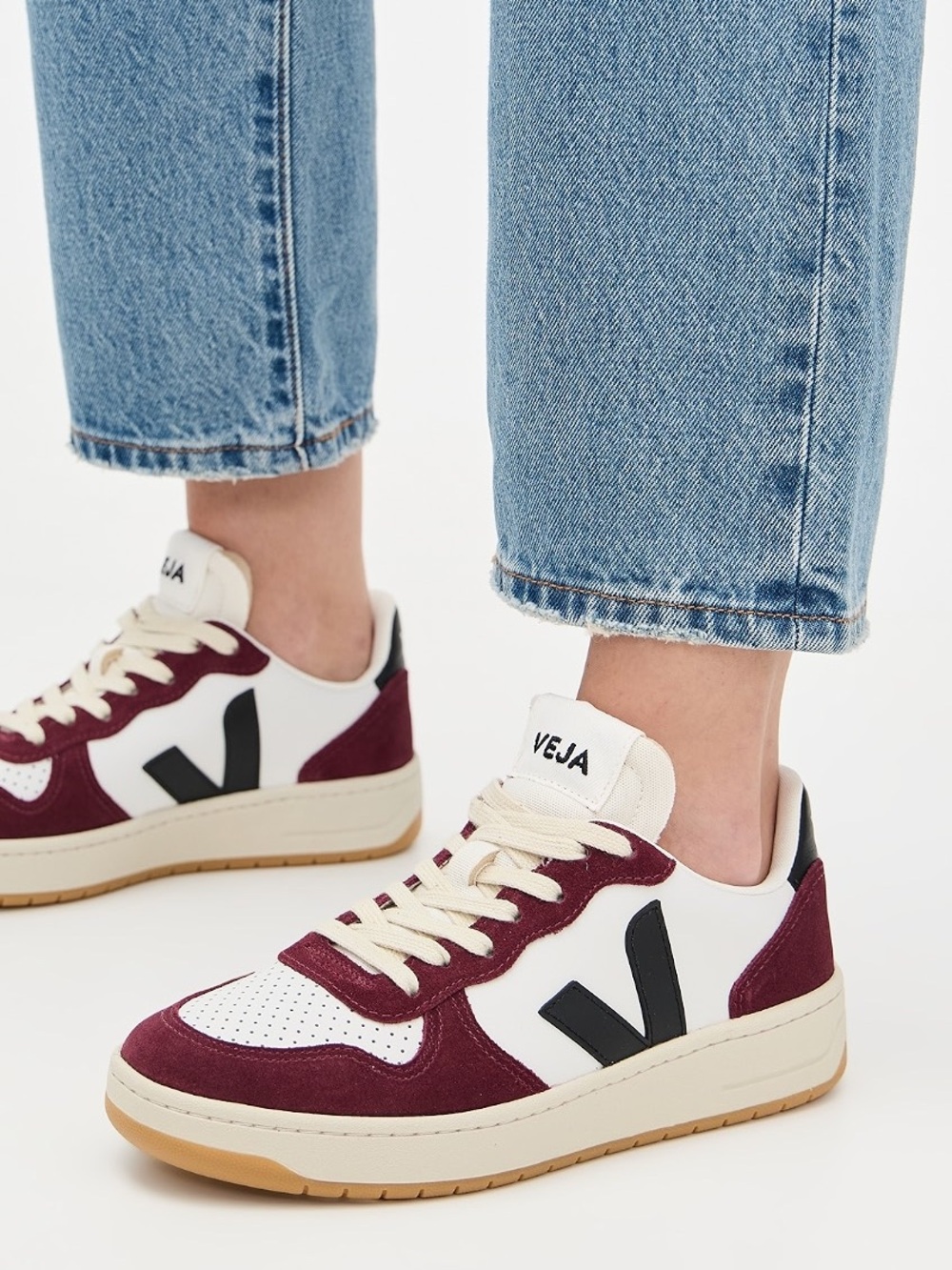 Veja V-10 Sneakers in Black White Amarante